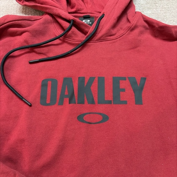 OAKLEY Logo Hoodie — Burgundy / Red — Regular Fit medium 0476 - Picture 2 of 4